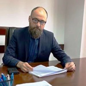 Premierul României, Ludovic Orban a luat luni, 27.04.2020, decizia de a-l revoca din funcție pe Laurenţiu Ţenţ, care era din decembrie 2019, președinte al Casei Naţionale de Pensii Publice