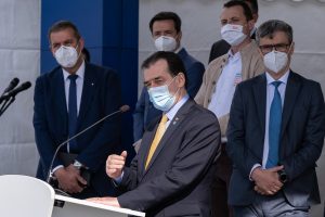 Ludovic Orban în vizită la Dacia-Renault