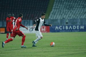 Ianis  Hagi  este   cel  mai  curtat  jucător  român  al  momentului