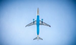 Preţurile călătoriilor cu avionul au crescut şi cu 600%