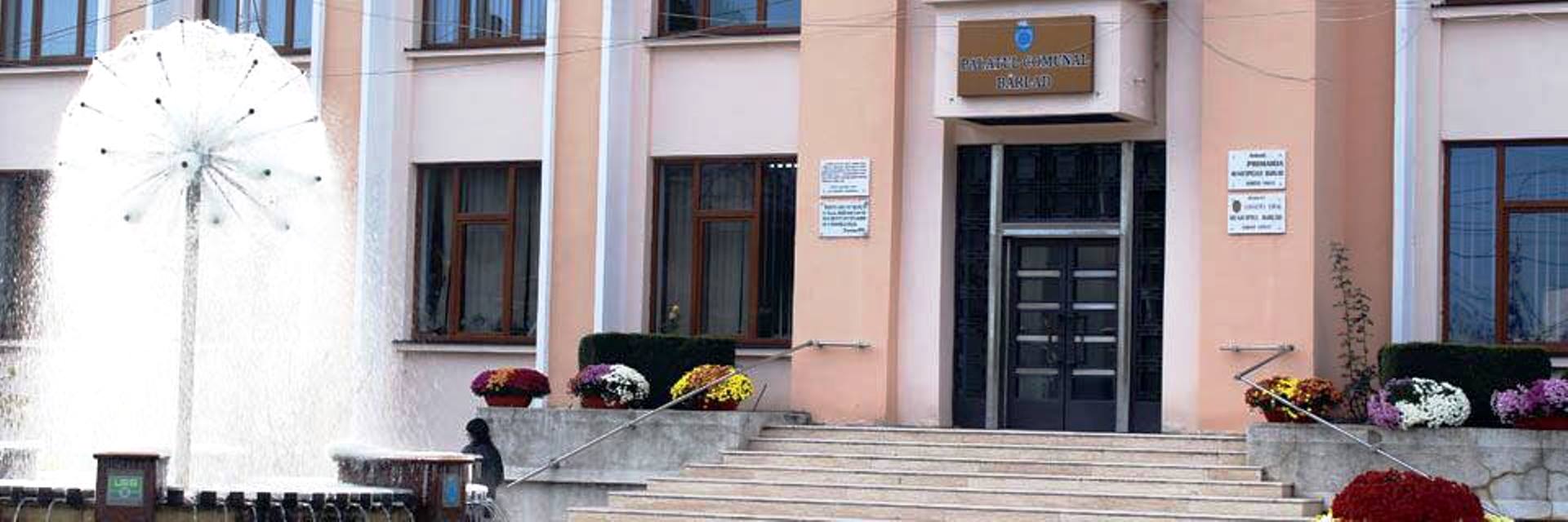 Bombă cu ceas este clădirea Primăriei din Bârlad