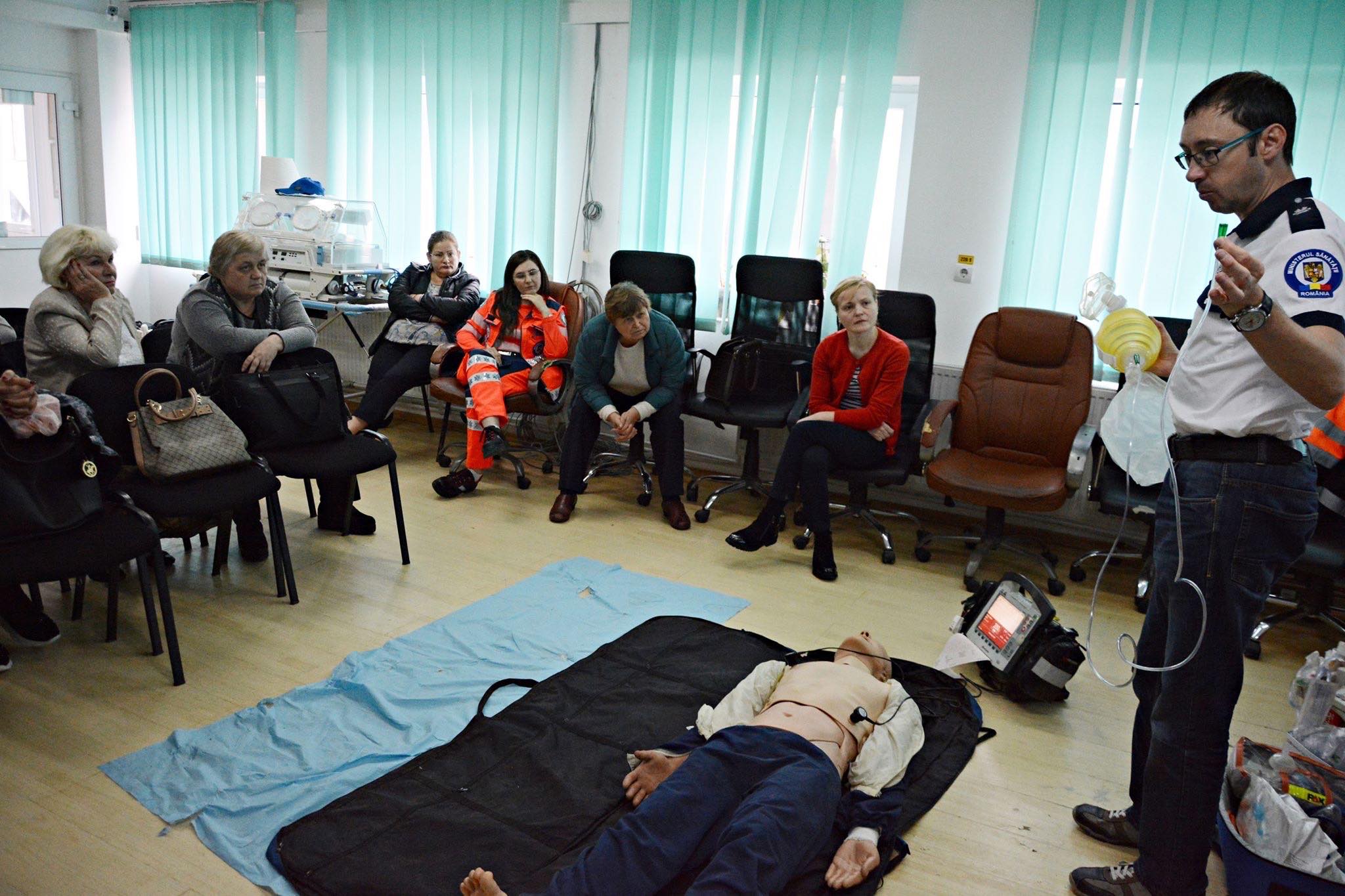 (Foto) Medicii de familie, din nou, în bănci
