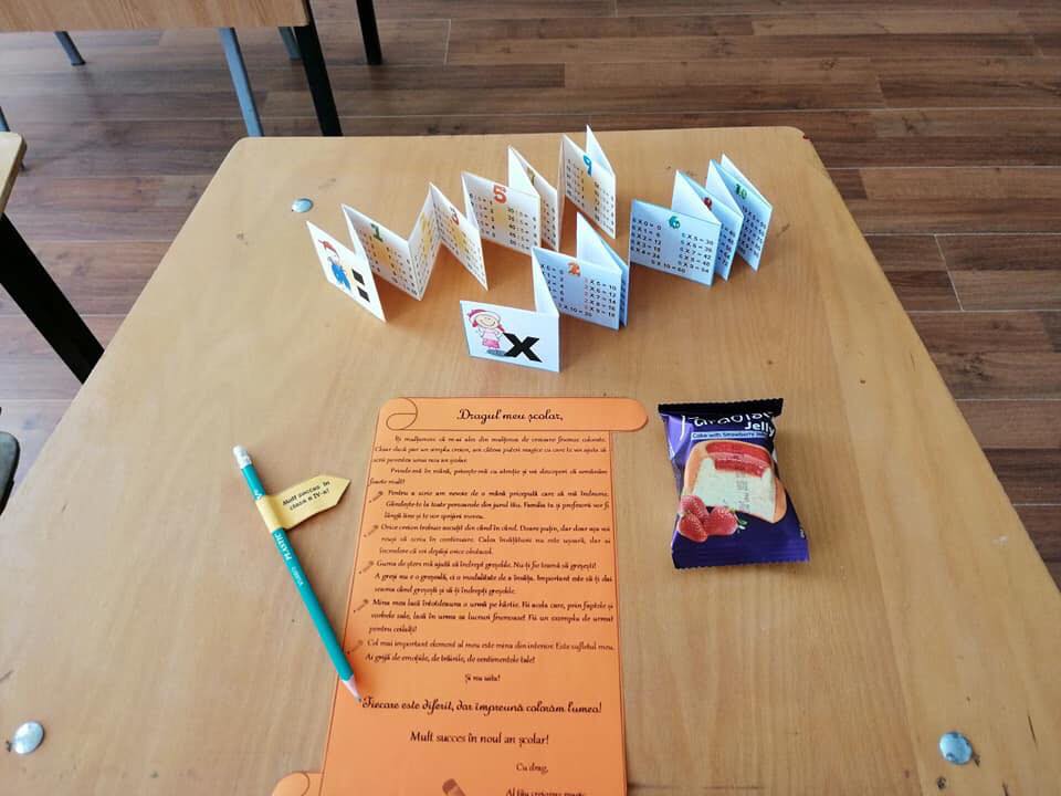 Prima zi de școală, cu emoții și vise frumoase în ghiozdane