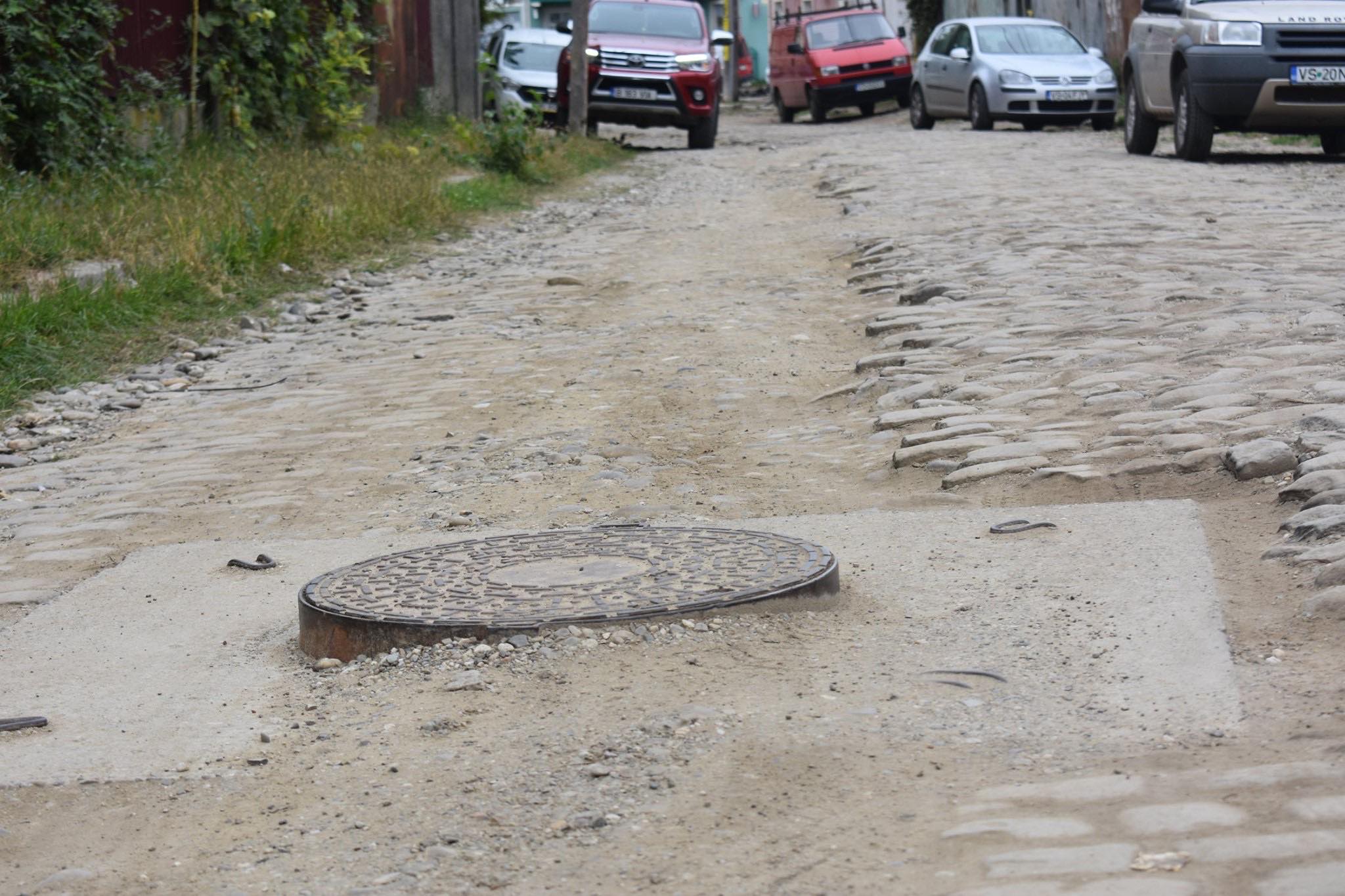 Undă verde la asfaltare. Strada Gh. Emandi vede bitumul