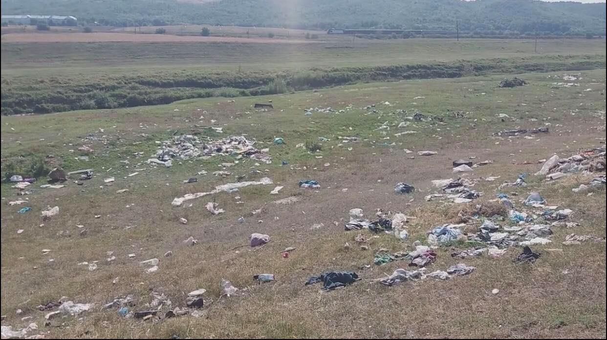 Bârladul a rămas murdar!