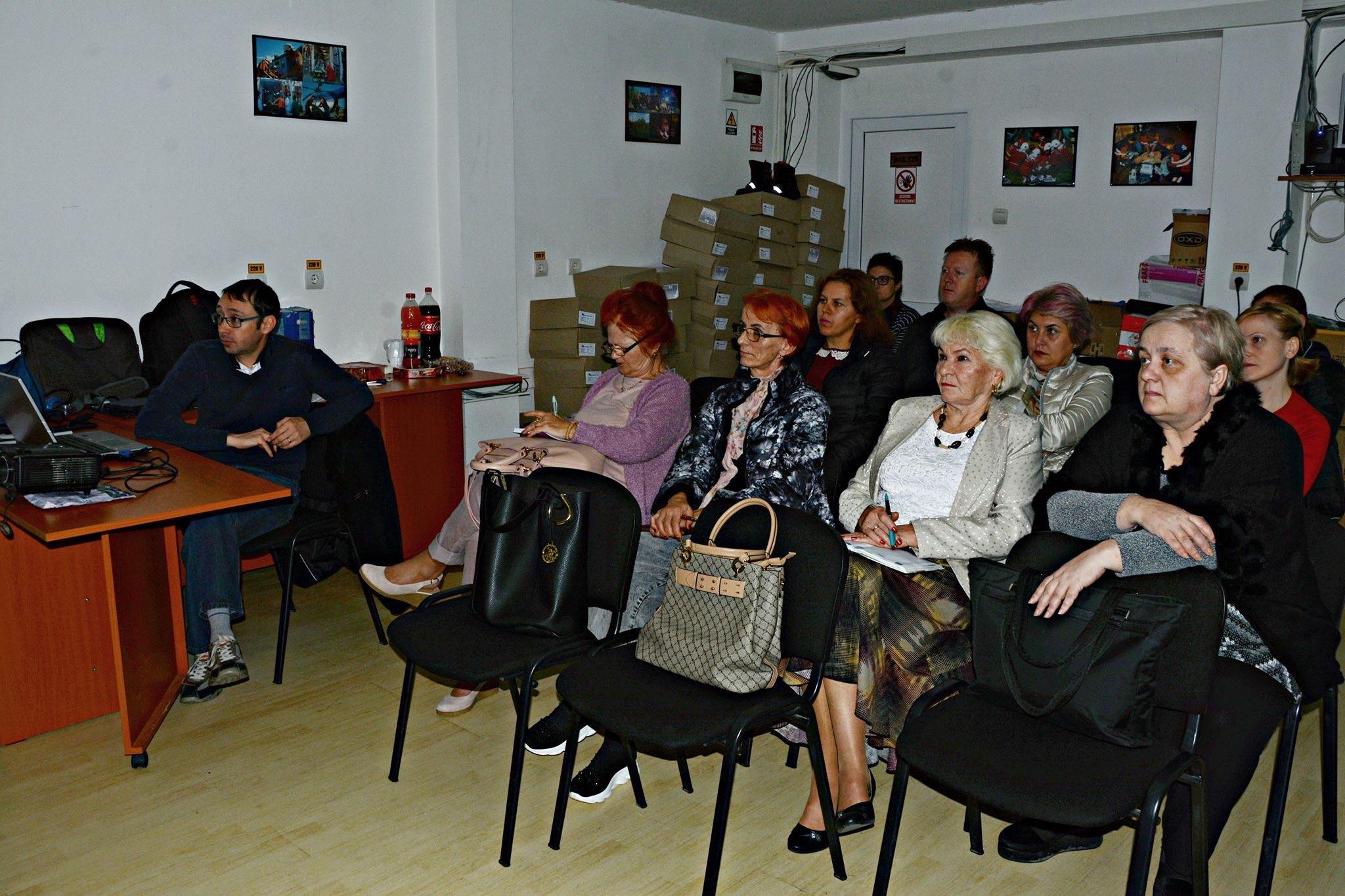 (Foto) Medicii de familie, din nou, în bănci