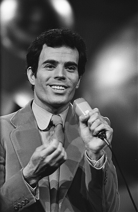 Julio Iglesias 