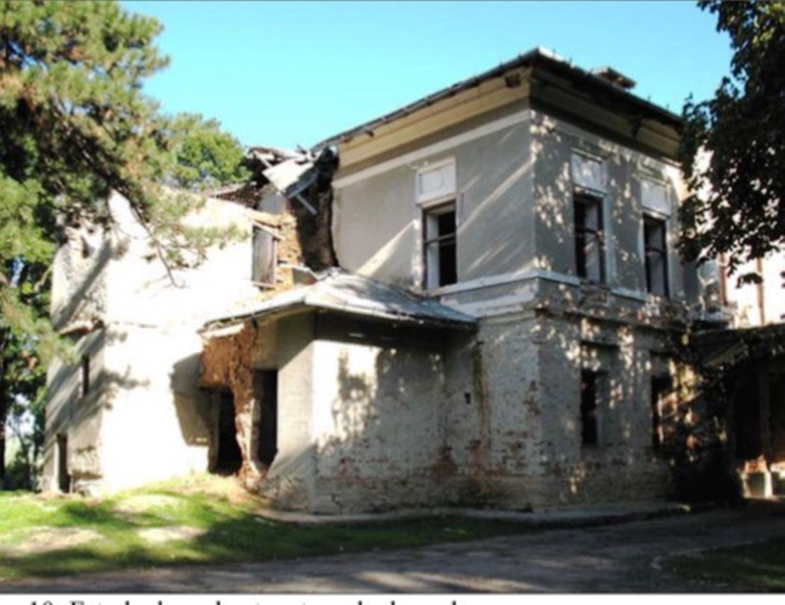 Comorile distruse-în ce stare a ajuns conacul Elenei Cuza de la Solești