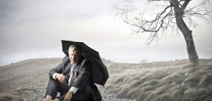 Considerată boala femeilor, depresia afectează la fel de mult şi bărbaţii 