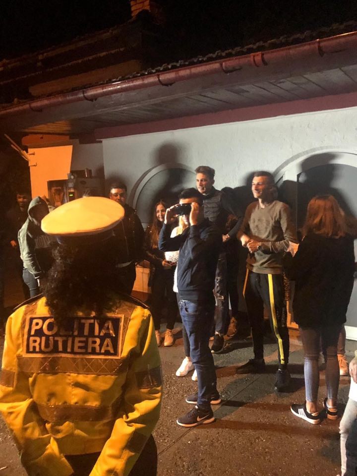 Polițiștii vasluieni, întâlnire de gradul zero cu tinerii șoferi