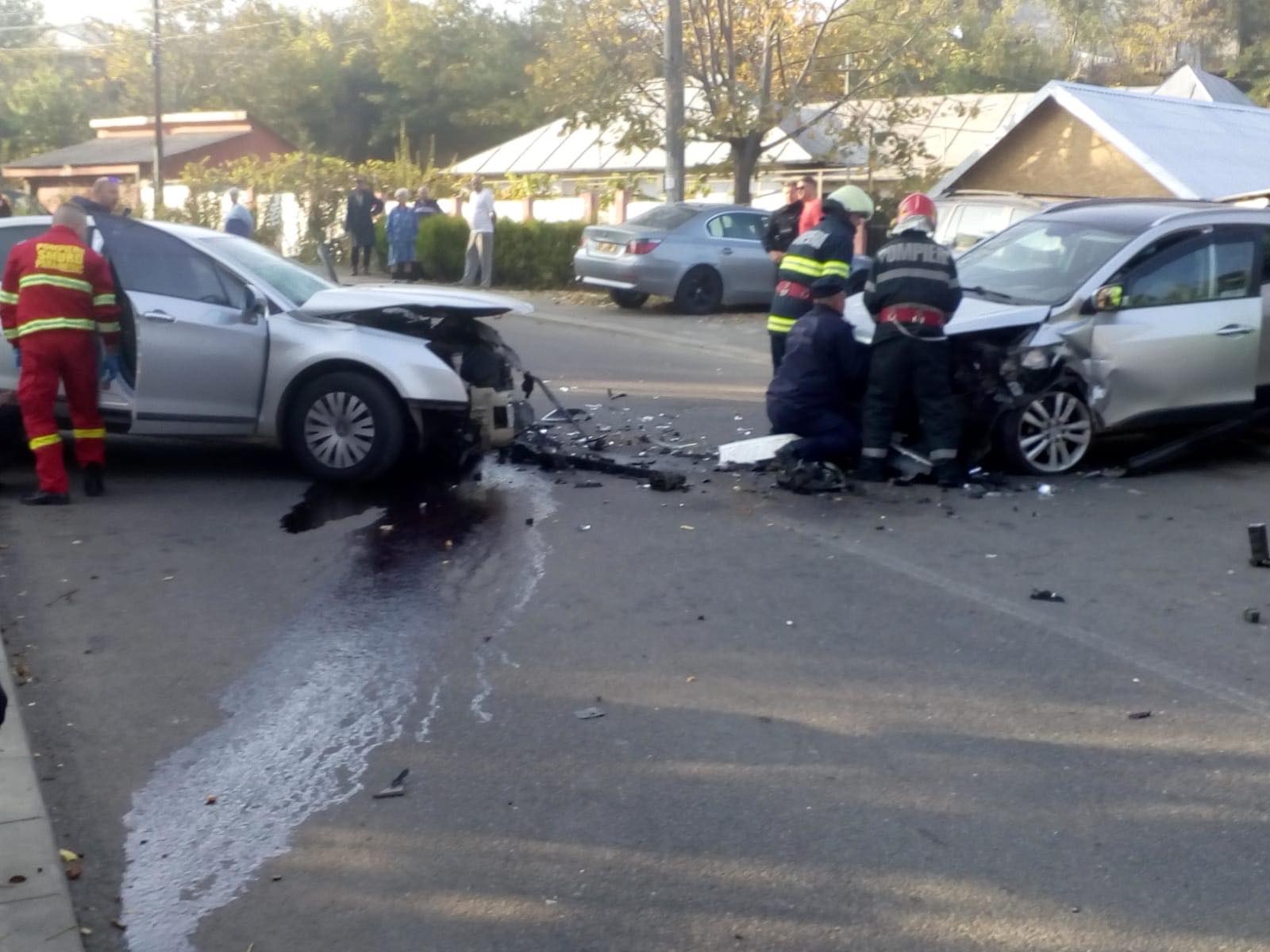 (Foto)Accident cu victime lângă centrul de dializă