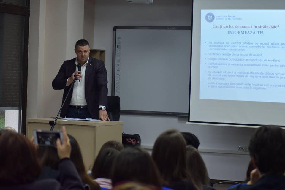 A fost lansată Campania Națională “Informare acasă! Siguranță în lume!” la nivel de județ