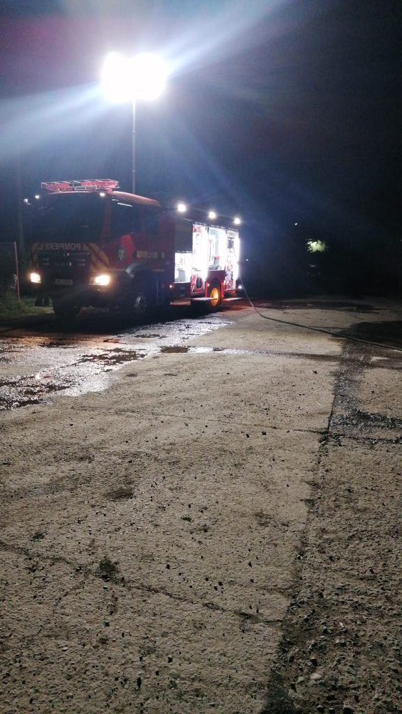 Incendiu la un centru de recreere din Rădăuţi