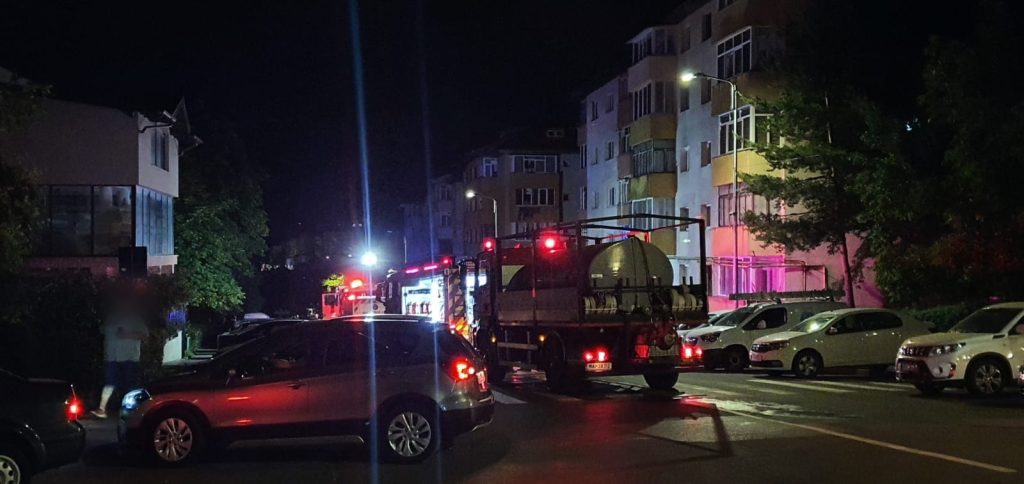 Incendiu la un operator economic din cartierul Obcini
