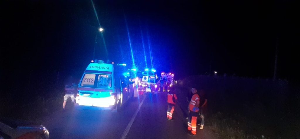 Accident rutier cu două autoturisme implicate în localitatea Părhăuți 