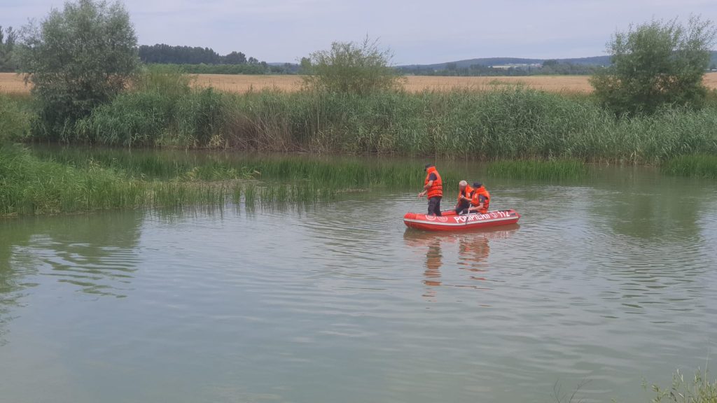 Pompierii suceveni desfășoară o misiune de căutare a unui tânăr