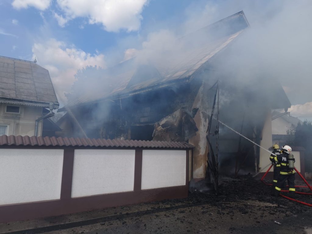 Puternic incendiu în Milișăuți