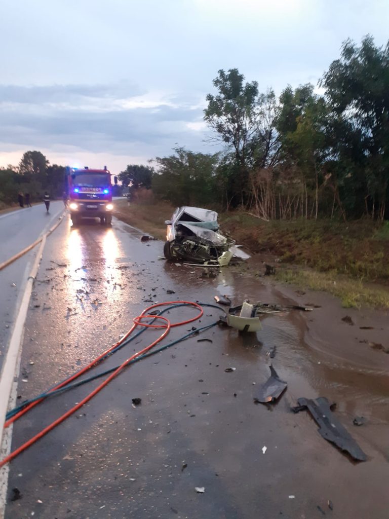 Accident rutier pe DN 24, în zona Mărul de Aur - Crasna Accident rutier pe DN 24, în zona Mărul de Aur - Crasna