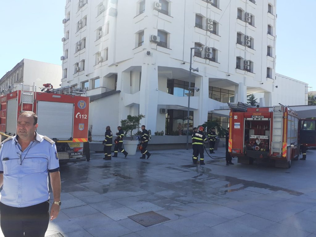 Incendiu izbucnit la un aparat de aer condiționat