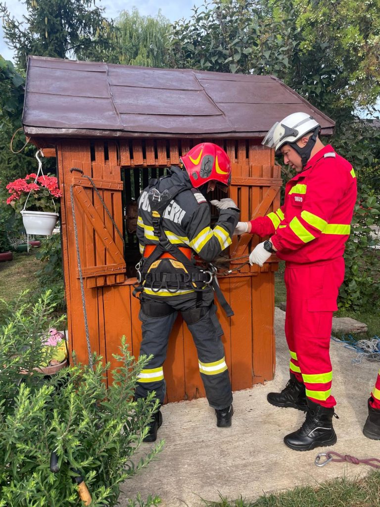 Femeie căzută în fântână, în localitatea Liteni, comuna Moara