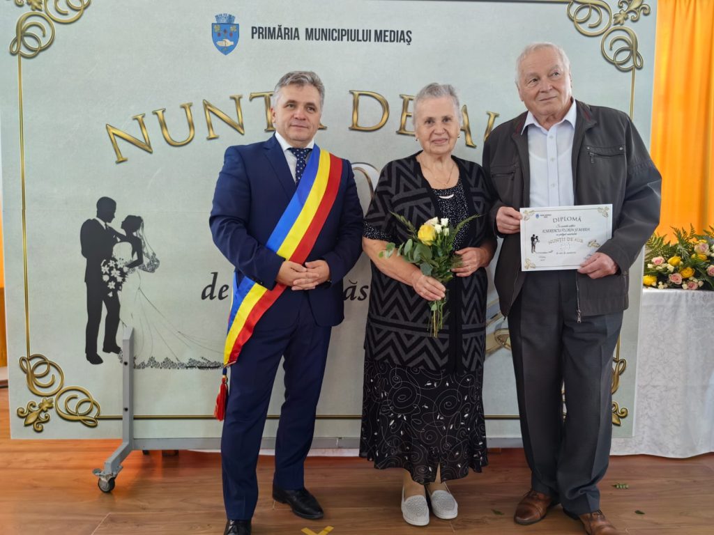 121 de cupluri de aur au fost aniversate la Mediaș