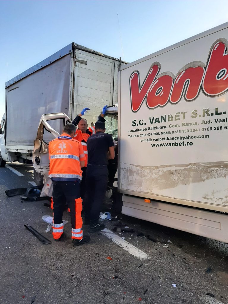 Accident rutier la Sălcioara, s-au tamponat trei autoturisme