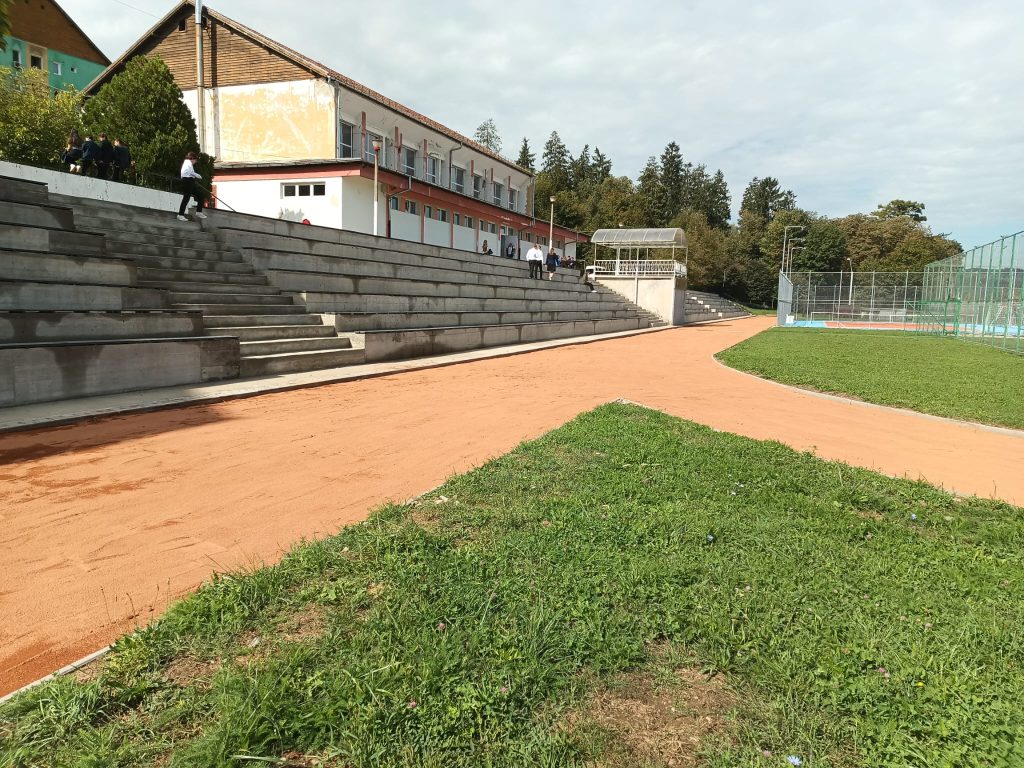baza sportivă a Colegiului „Școala Națională de Gaz“