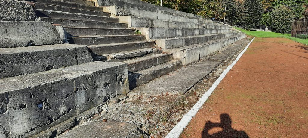 baza sportivă a Colegiului „Școala Națională de Gaz“