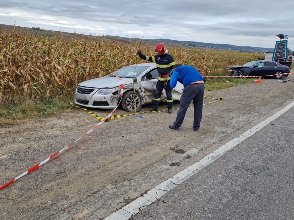 Coliziune între trei autoturisme în localitatea Milișăuți