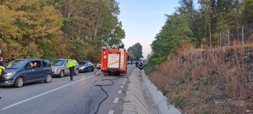 Accident rutier produs pe DN 15D, în localitatea Mărășeni, comuna Ștefan cel Mare