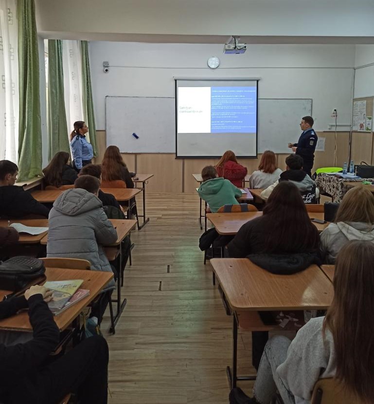 Jandarmii și polițiștii din structurile de prevenire a criminalității