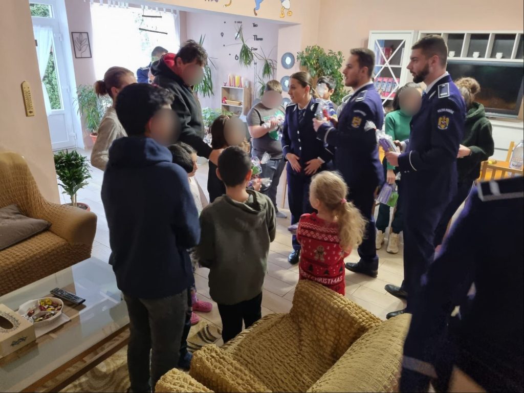 Polițiștii stațiunii Sovata, ajutoarele lui Moș Crăciun