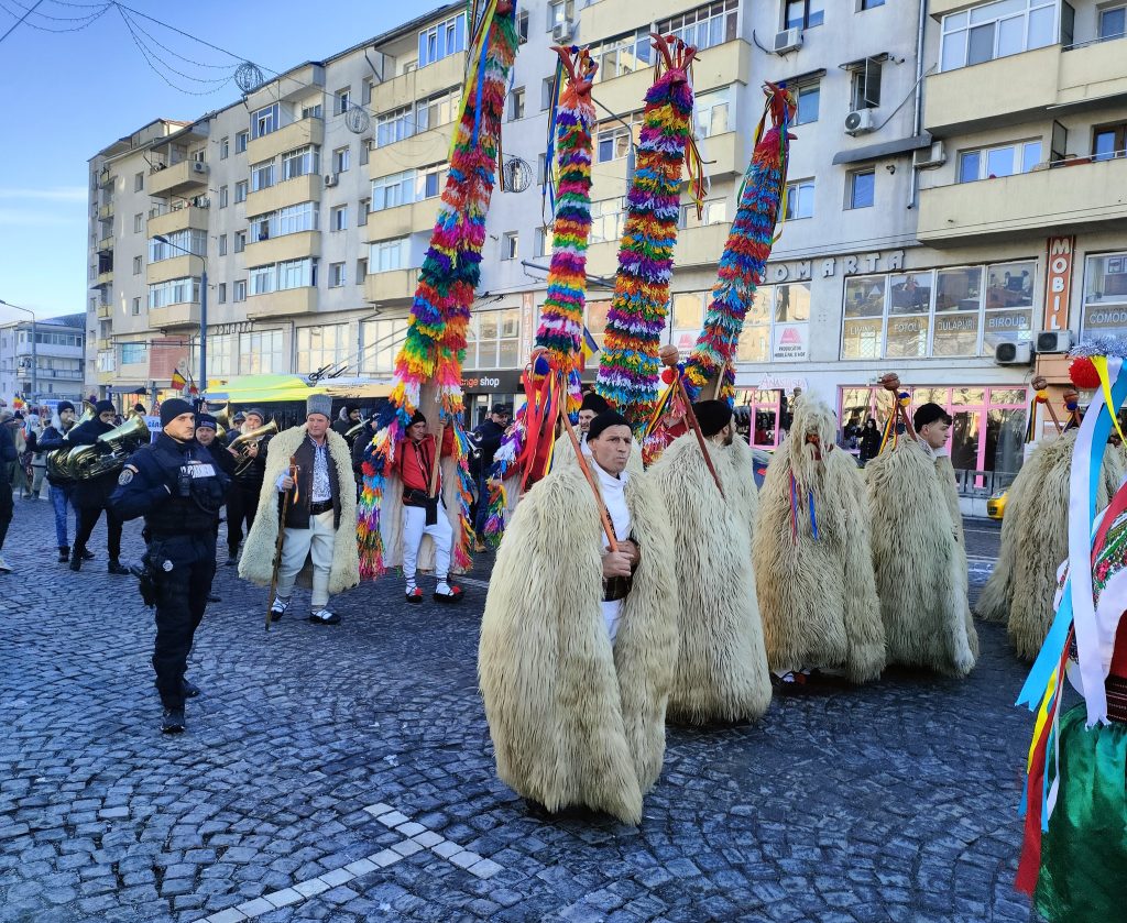 a 41-a ediție a Festivalului de „Datini si obiceiuri de iarnă”