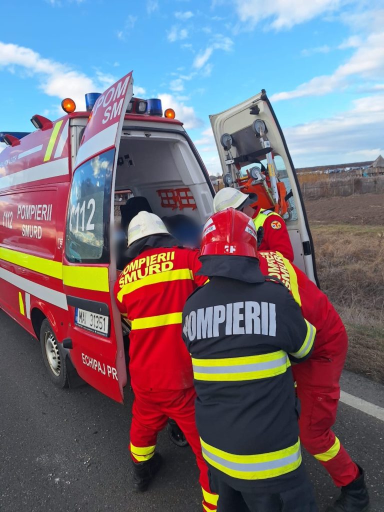 Accident rutier în localitatea Cornu Luncii, cu două persoane rănite