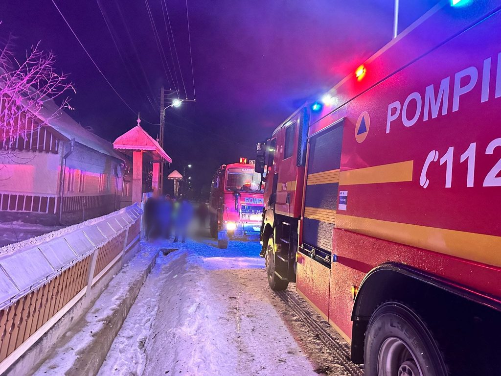Incendiu la o casă de locuit din localitatea Voievodeasa, comuna Sucevița