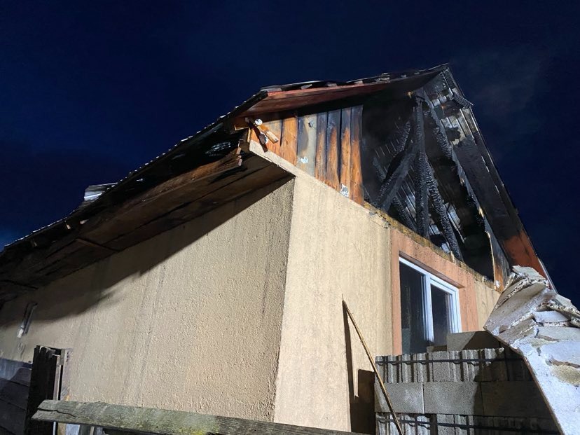 Un incendiu a izbucnit la o casă de locuit din comuna Pătrăuți