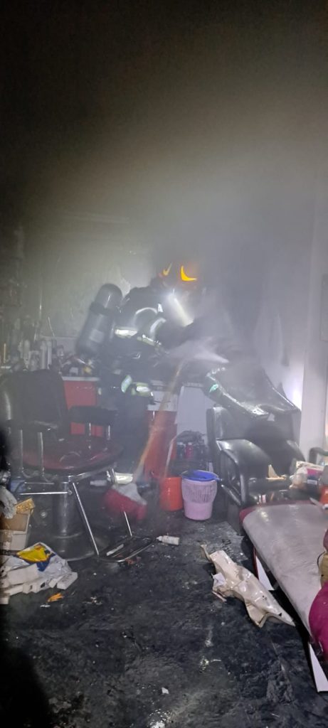 Incendiu la o frizerie din Bârlad