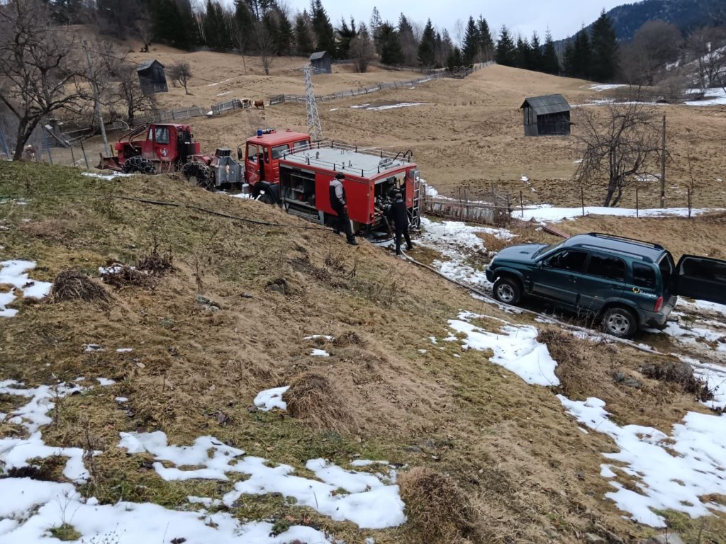 Incendiu devastator la o gospodărie din Brodina: o victimă carbonizată