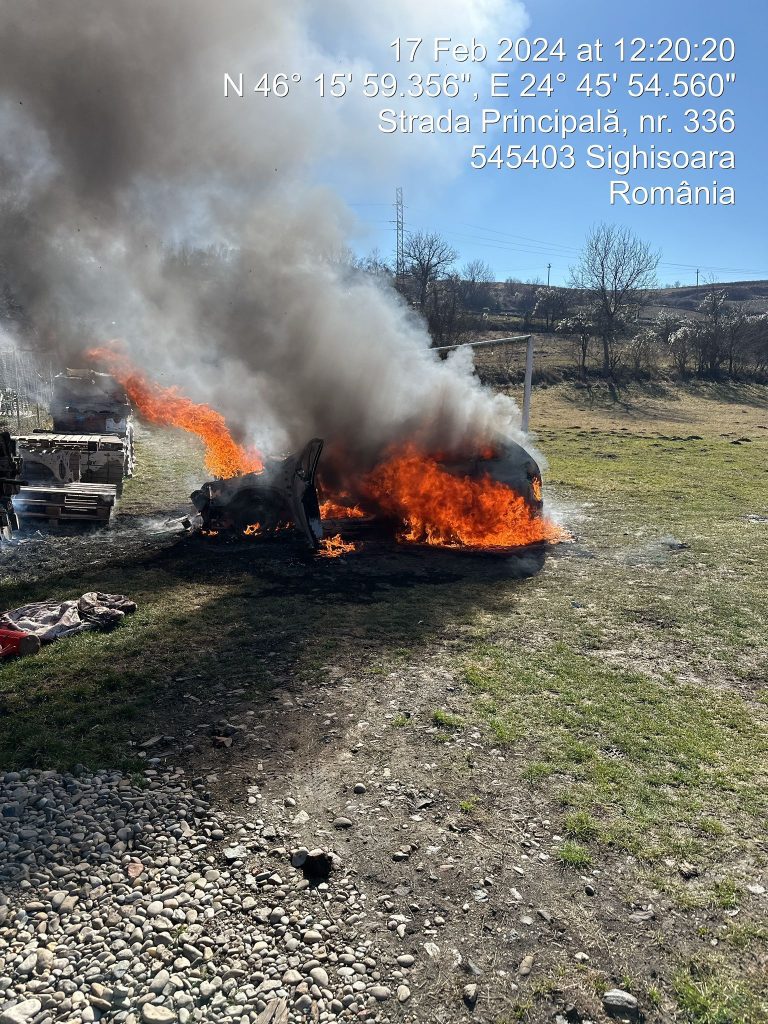Intervenții prompte ale pompierilor mureșeni pentru stingerea incendiilor