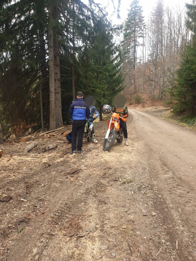 Jandarmii brașoveni au aplicat amenzi de peste 36.000 de lei în weekend