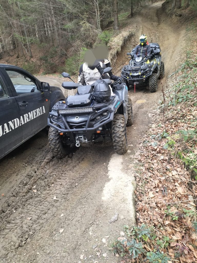 Jandarmii brașoveni au aplicat amenzi de peste 36.000 de lei în weekend