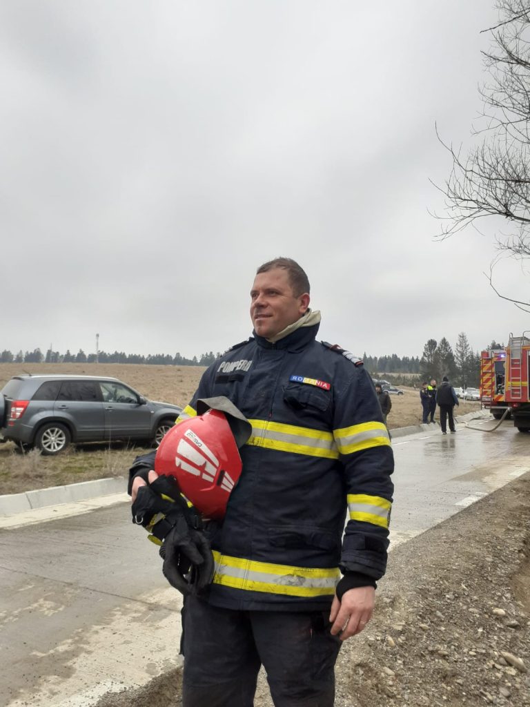 Pompierii din Vicovu de Sus și Rădăuți