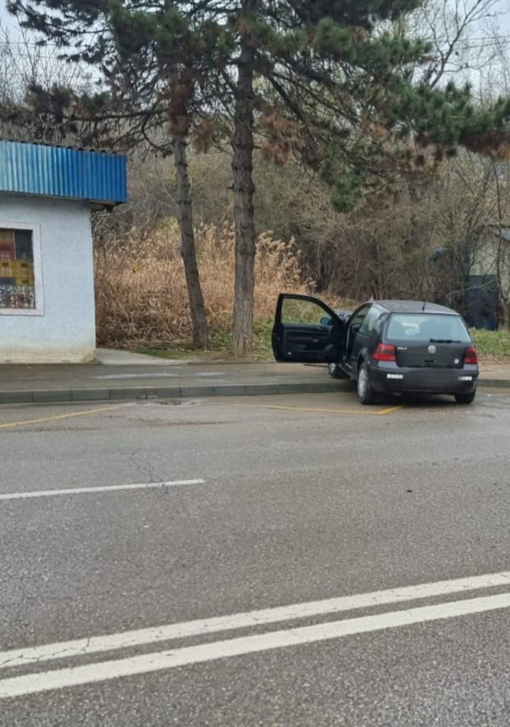 Coliziune între un autocar și un autoturism