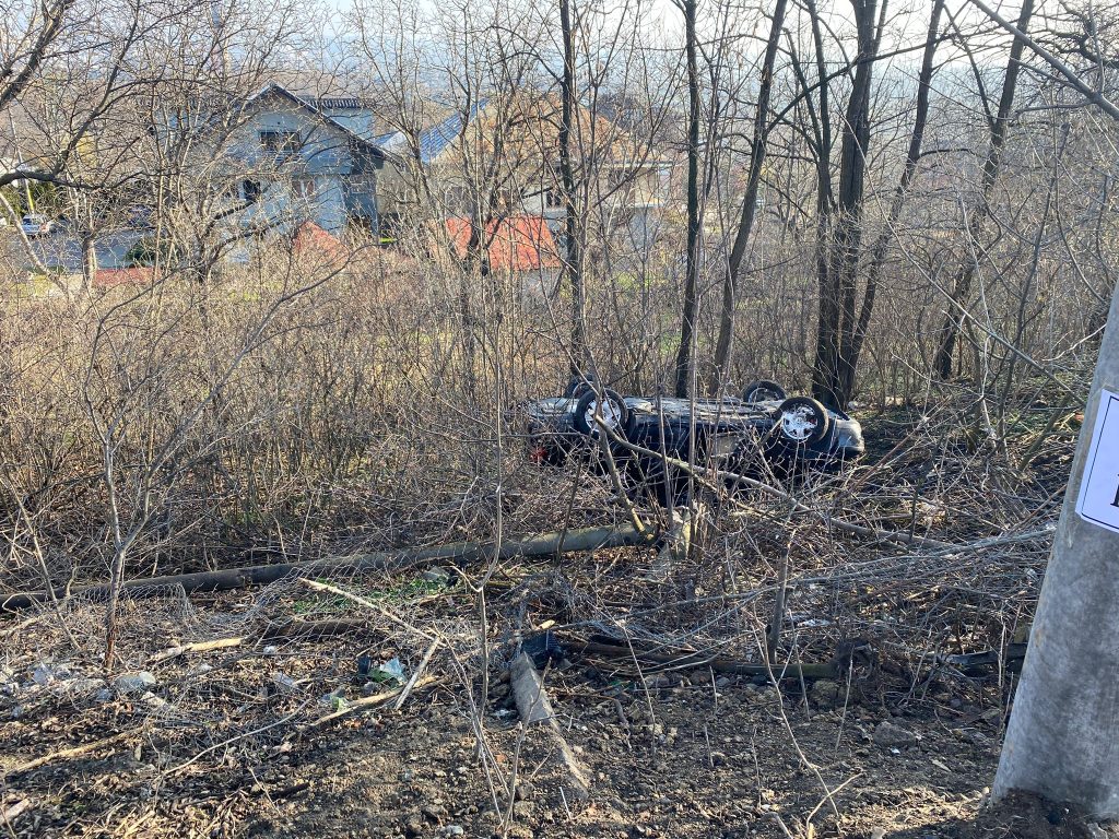 Accident rutier în Suceava: un minor și mama sa răniți Accident rutier în Suceava: un minor și mama sa răniți
