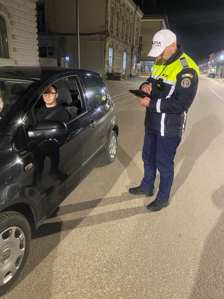 Poliția Suceava implementează sistemul modern de legitimare și verificare EDAC (foto-video)
