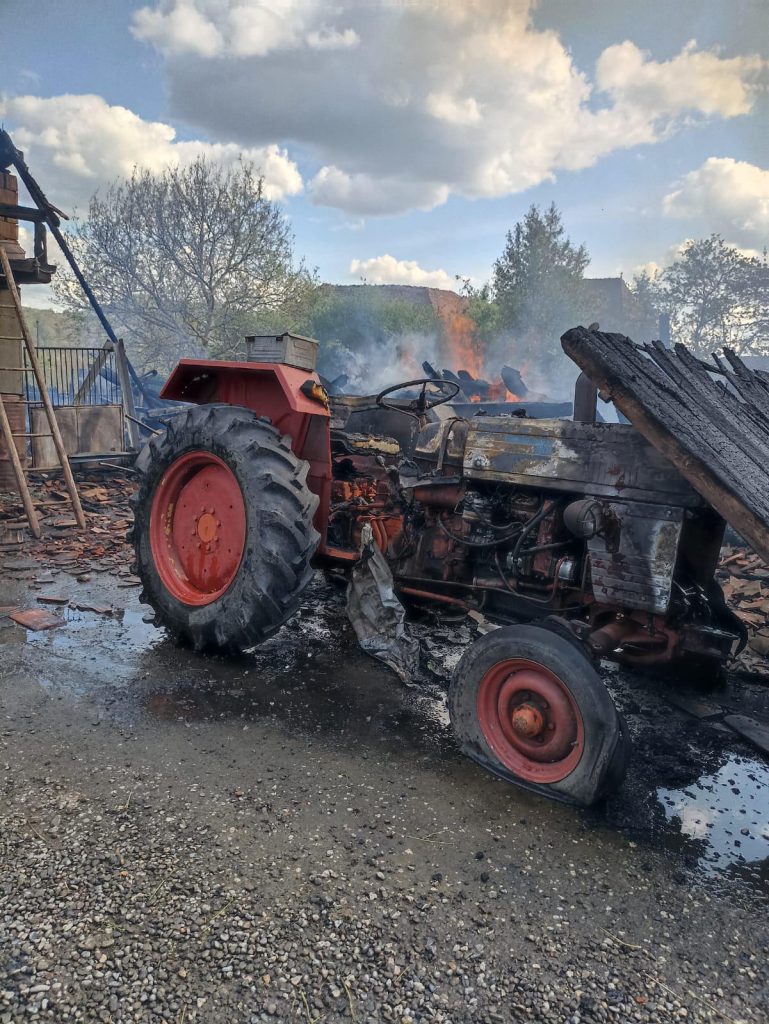 Incendii în Mureș: Intervențiile prompte ale pompierilor au salvat vieți și bunuri