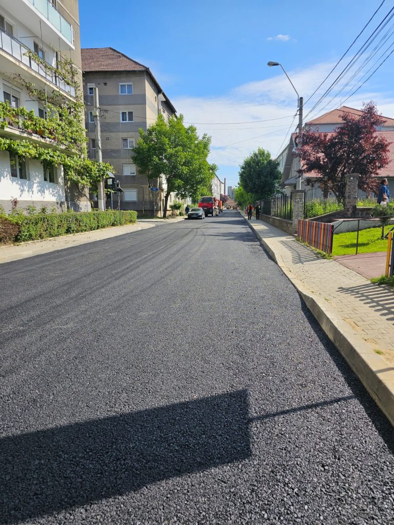 Mediaș: Lucrări de asfaltare pe strada Sebeșului 