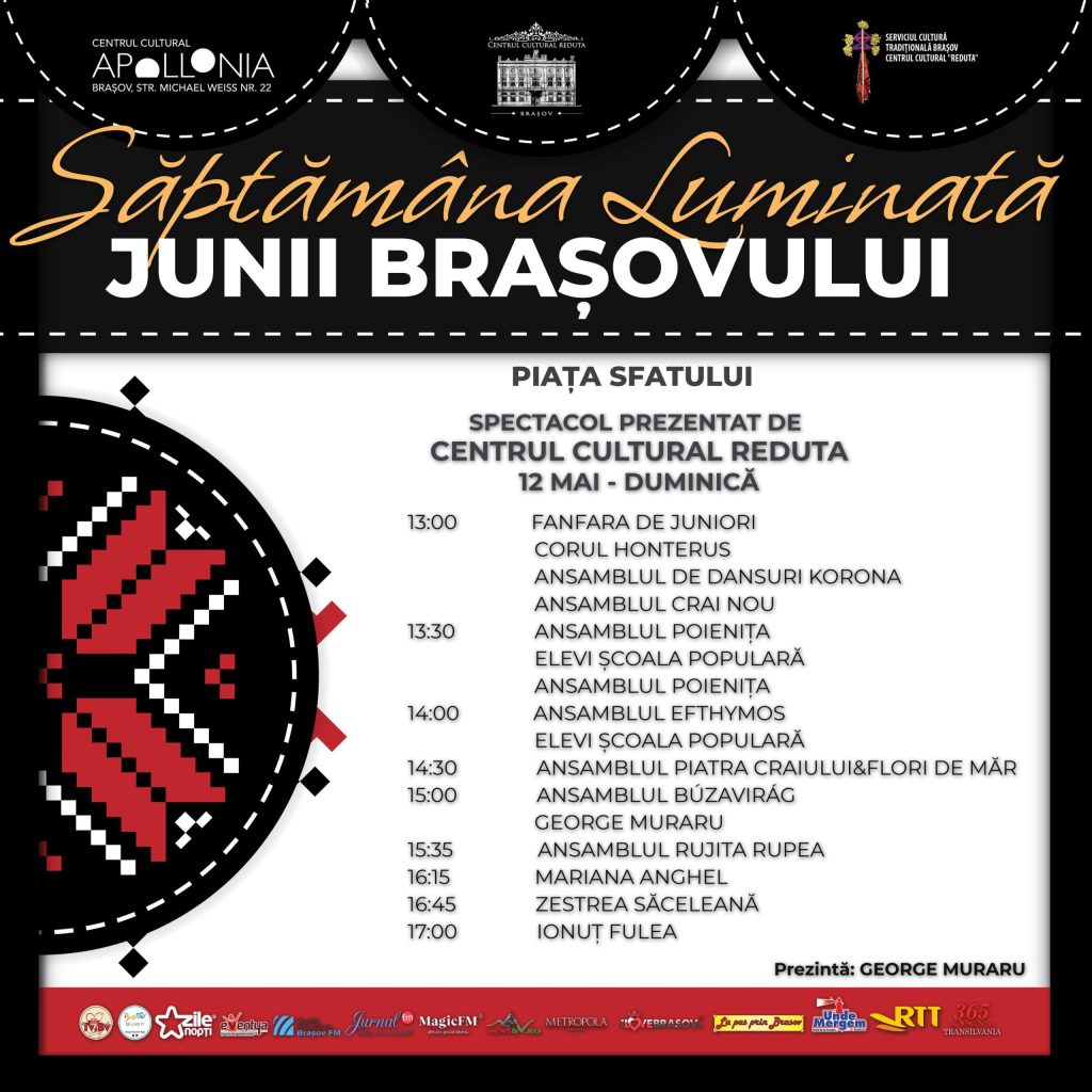 Spectacol folcloric în Piața Sfatului, Brașov, de Săptămâna Luminată Spectacol folcloric în Piața Sfatului, Brașov, de Săptămâna Luminată