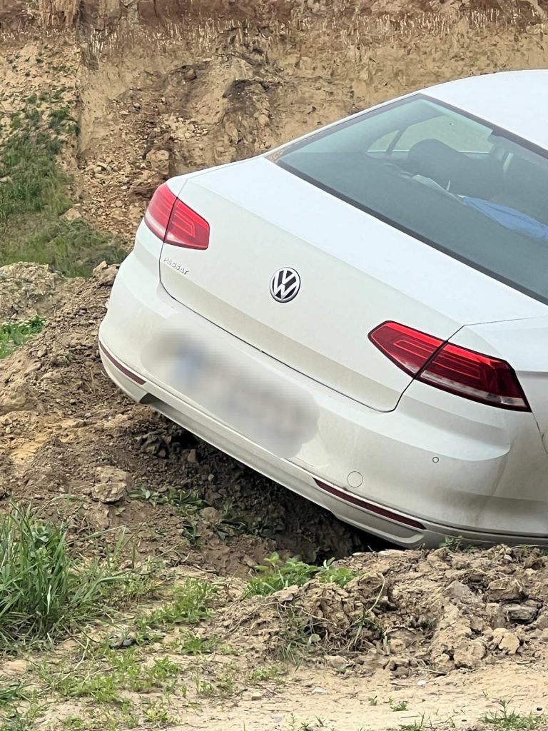 Accident rutier pe DJ 243: Pompierii Bârlad au salvat patru persoane