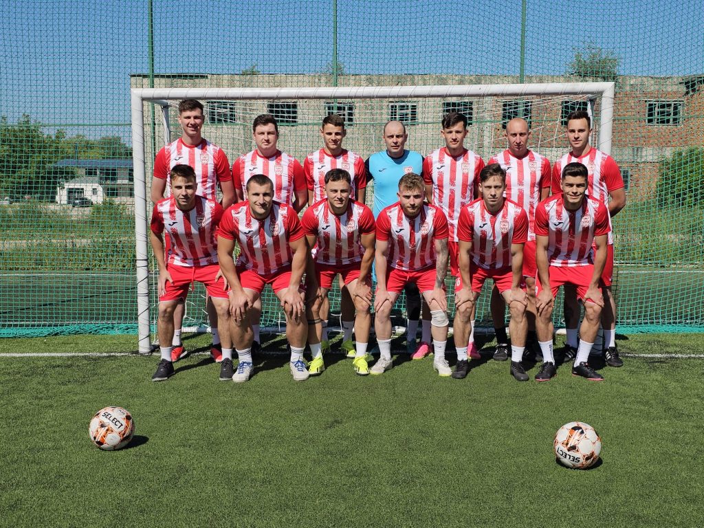 Pompierii vasluieni s-au clasat pe locul II la turneul zonal al Cupei ASPR la minifotbal 